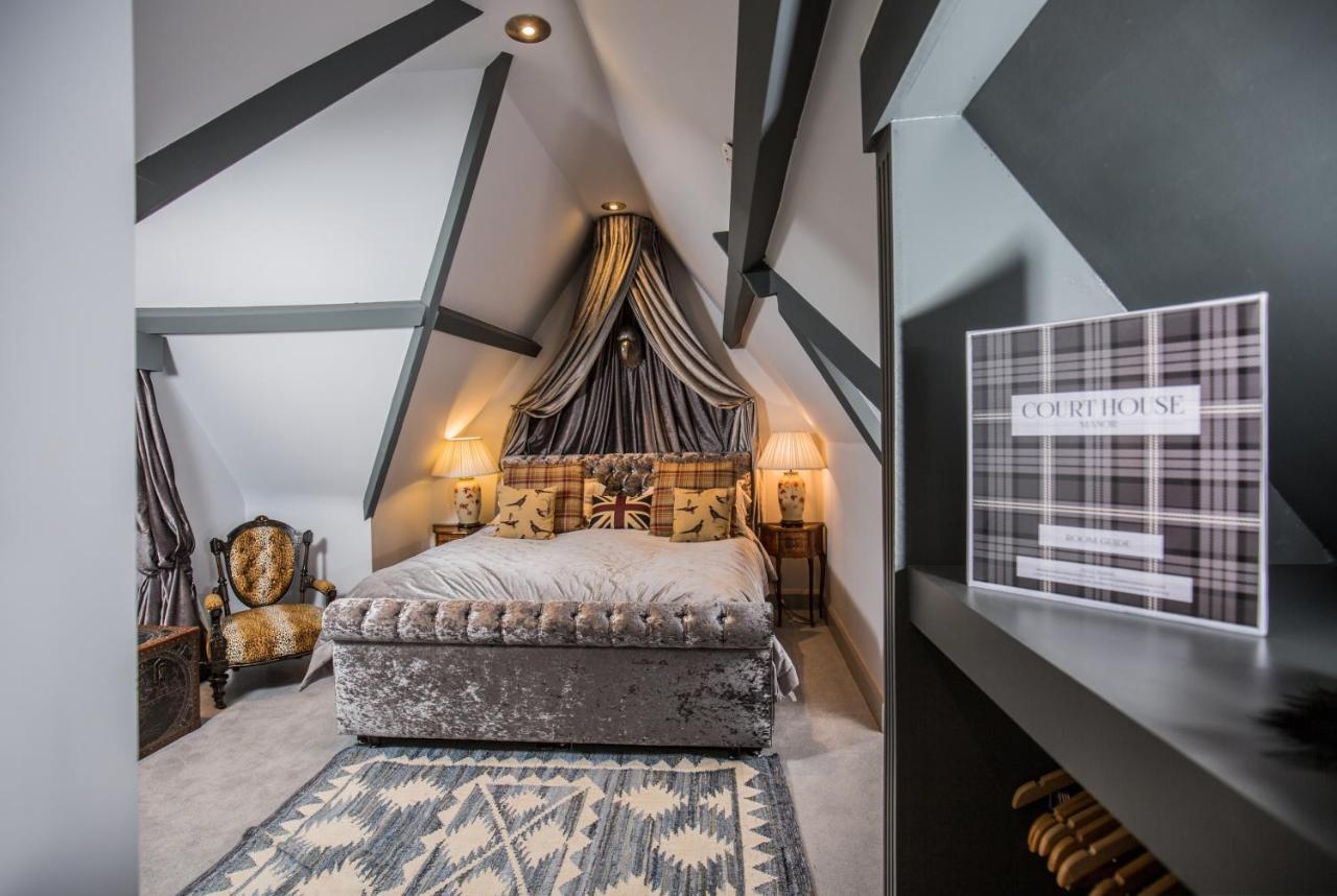 Court House Manor Luxury B&B Painswick Bagian luar foto