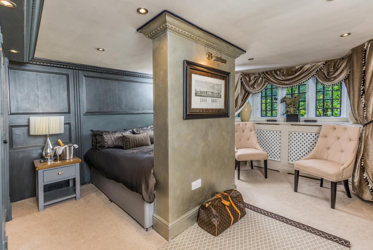 Court House Manor Luxury B&B Painswick Bagian luar foto